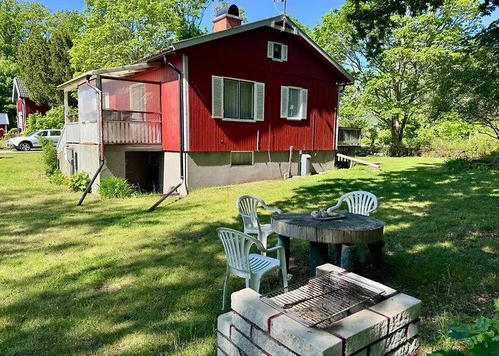 Vacation Villa With Fenced Yard